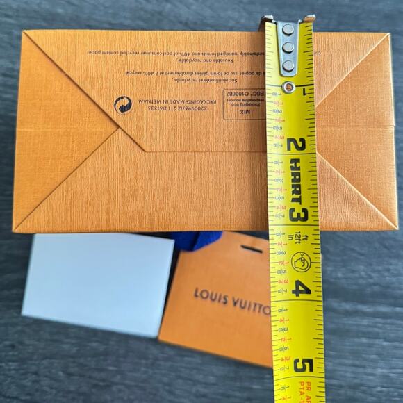 Authentic Louis Vuitton Small Gift Bag Blank Envelope Gift Tag And Ribbon Set - Picture 2 of 5